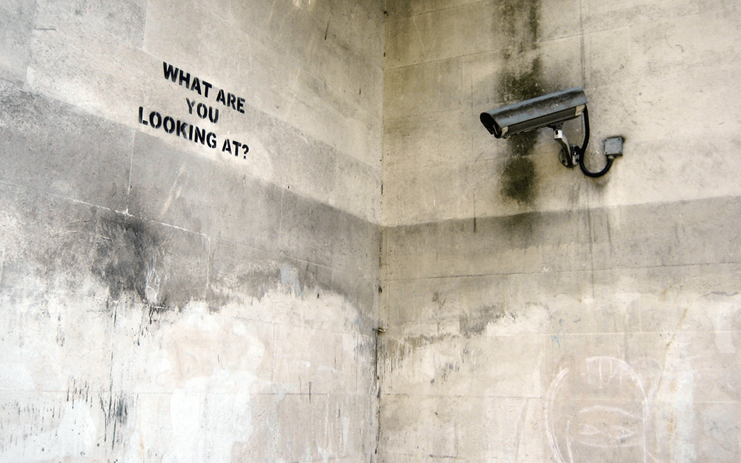 Opera di Bansky what are you looking at ?