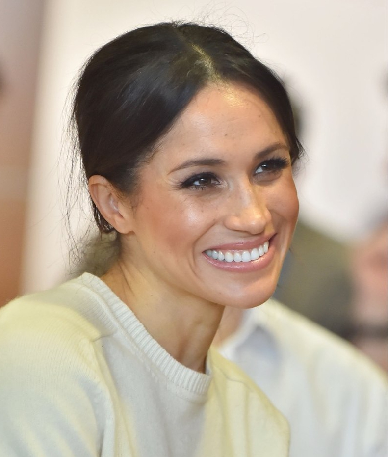 800px-Meghan_Markle_visits_Northern_Ireland_-_2018_(41014635181)