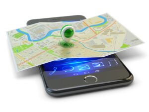 smartphone con mappa sopra